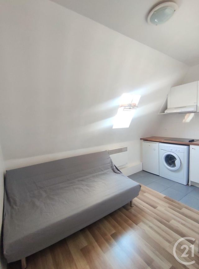 Chambre à vendre - 1 pièce - 8.83 m2 - PARIS - 75016 - ILE-DE-FRANCE - Century 21 Passy Muette