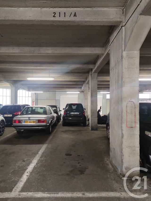 parking à louer - 11.5 m2 - PARIS - 75016 - ILE-DE-FRANCE - Century 21 Passy Muette