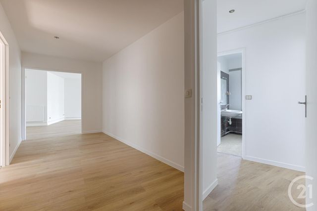 Appartement F4 à vendre - 4 pièces - 107.4 m2 - PARIS - 75015 - ILE-DE-FRANCE - Century 21 Victor Hugo - Trocadéro